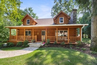 Building Photo - Lake Geneva Furnished Cabin Near Beach Ava...