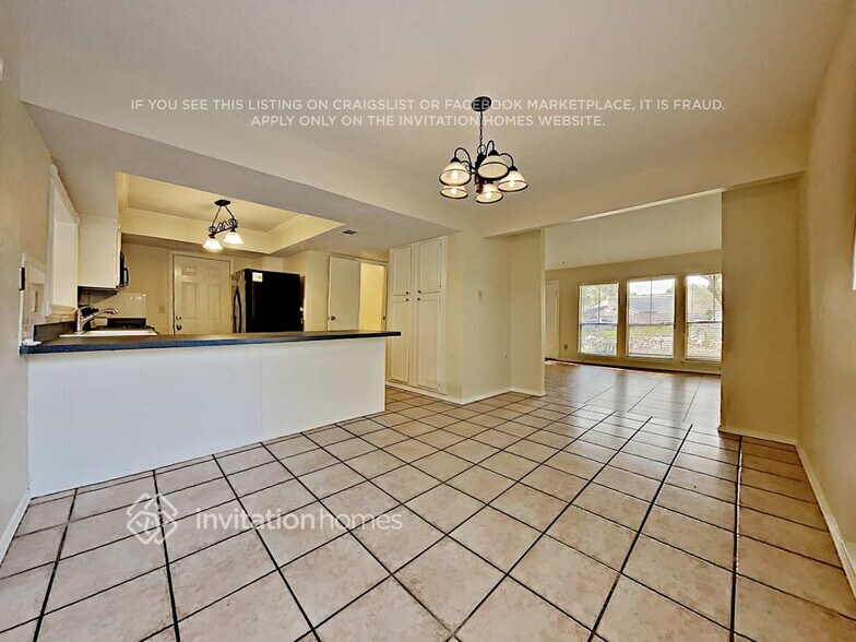 Building Photo - 18007 Autumn Trails Ln