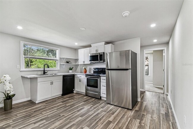 Primary Photo - 1006 E 26th Ave