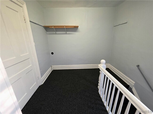 Building Photo - 26 Delaware St