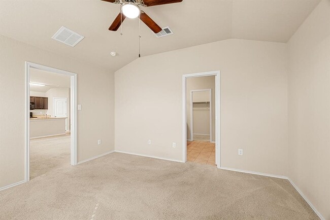 Building Photo - 1509 Birmingham Dr