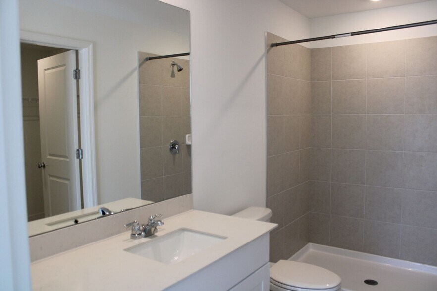 Building Photo - Brand New Construction in Lehigh Acres at Savanna Lakes MOVE IN SPECIAL FIRST MONTH RENT FREE! AP...