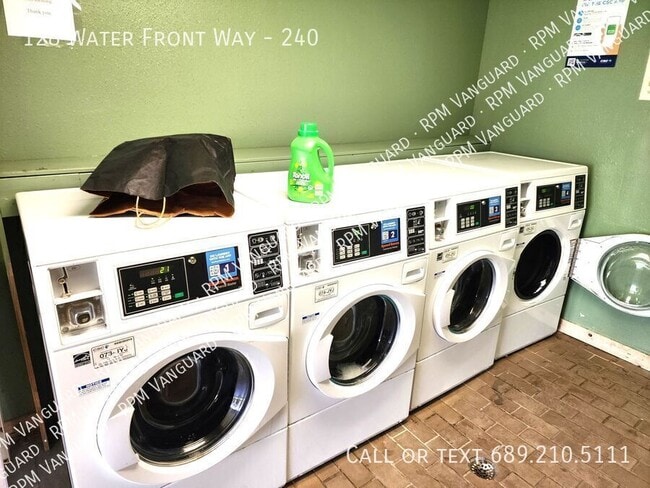 Building Photo - 128 Water Front Way