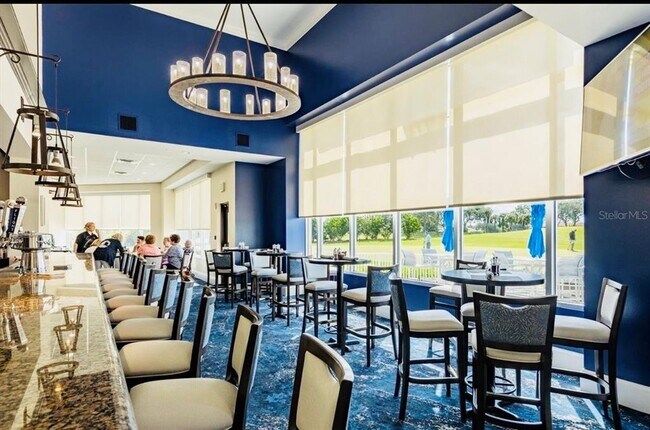 Building Photo - 9641 Castle Point Dr