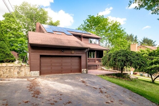 Building Photo - 64 Furnace Woods Rd