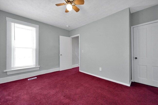 Building Photo - Charming 2 Bedroom, 2-Bath Home in Columbus’s South Side