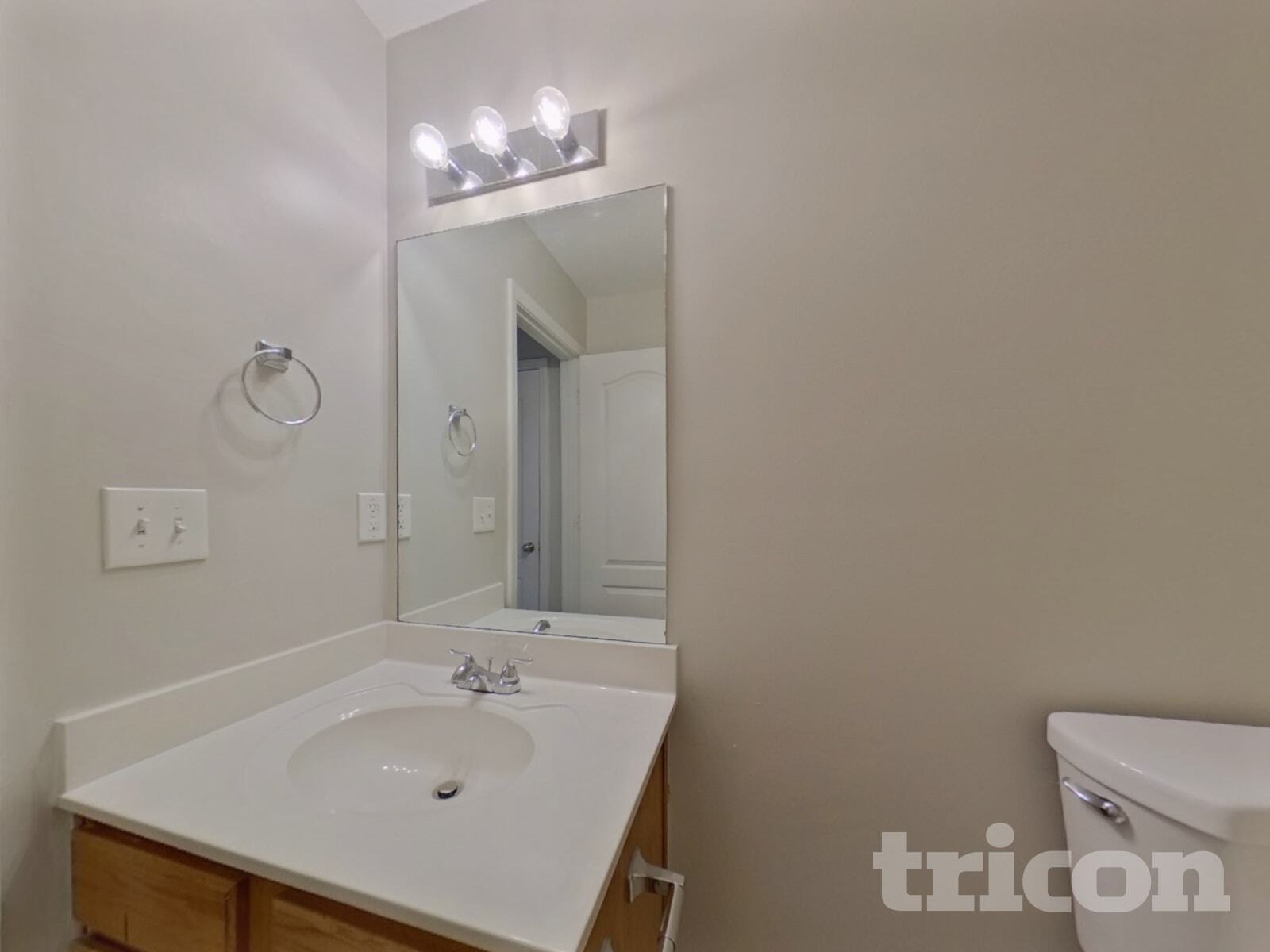 Building Photo - 38 Stonemont Ct