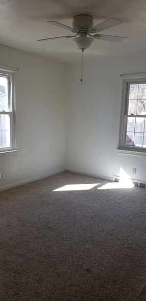 Bedroom #1 - 901 Country Club Ave