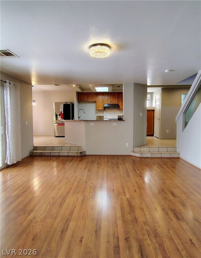 Building Photo - 10097 Flagstaff Butte Ave