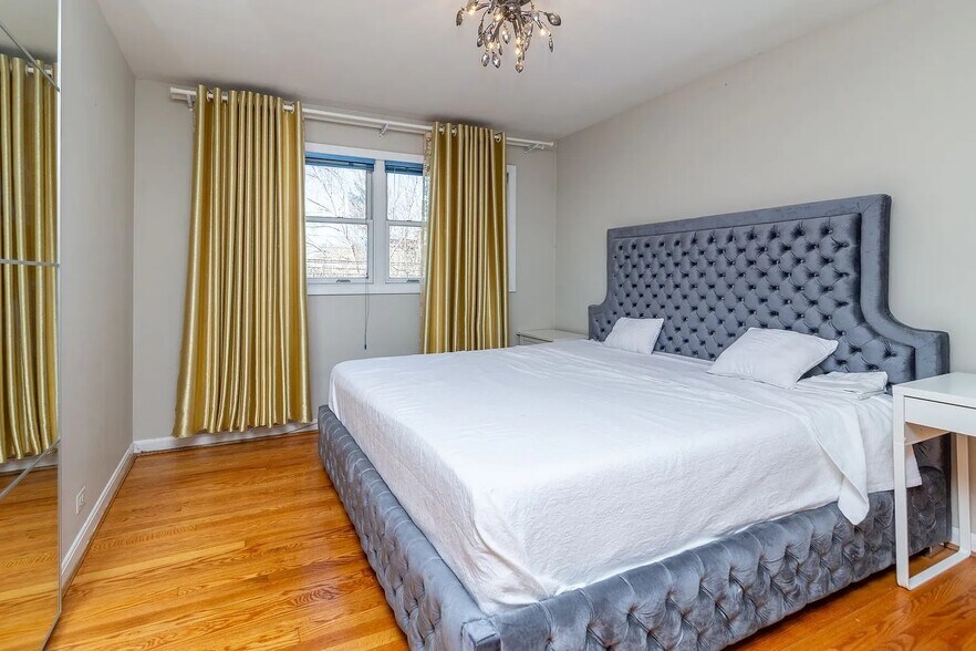 Building Photo - 432 S Dale Ave