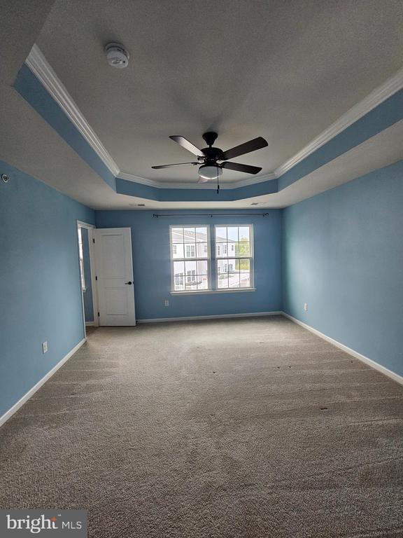 Building Photo - 251 Compass Dr