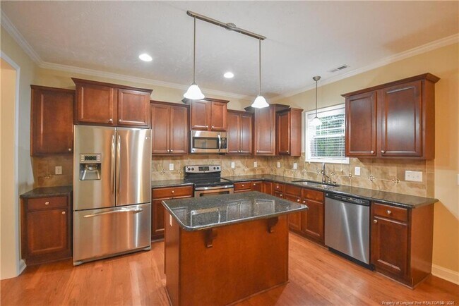 Building Photo - 24 Nassau Ln