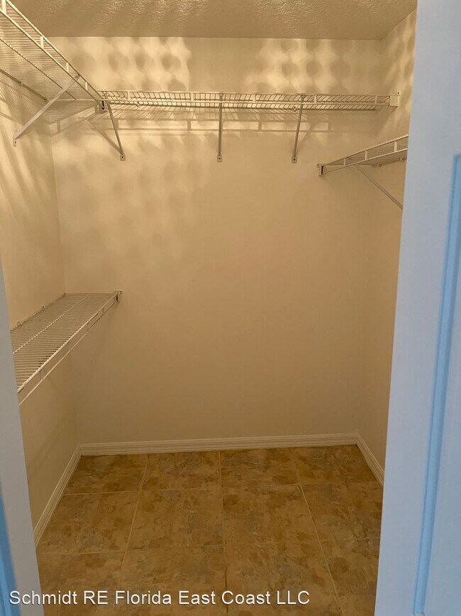 Building Photo - 3 br, 2 bath House - 5020 4th Place