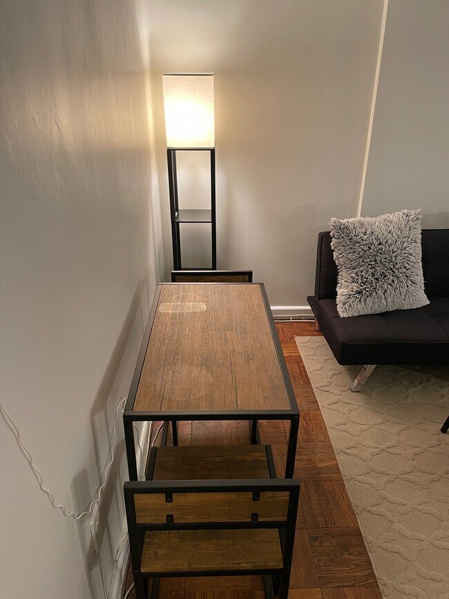 Building Photo - 2141 I St NW