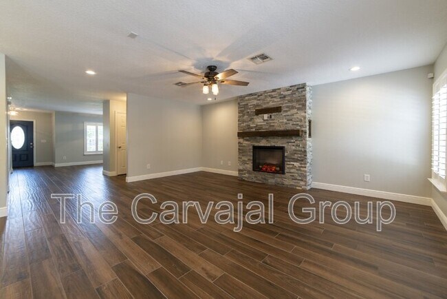 Building Photo - 1432 Bella Coola Dr
