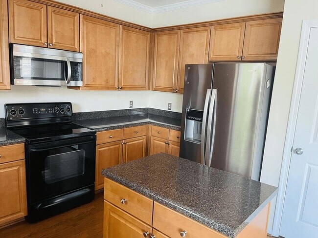 Building Photo - 4102 Regency Ct