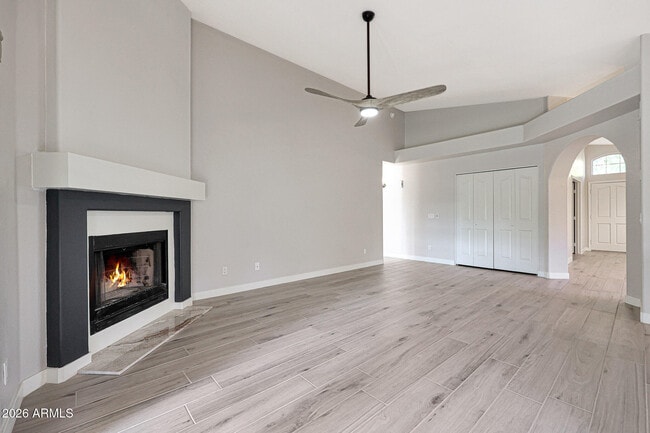 Building Photo - 14215 N 56th Pl