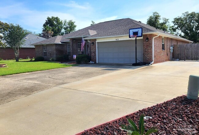 Building Photo - 912 Wine Pointe Dr