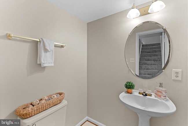 Building Photo - 1707 Leighton Wood Ln