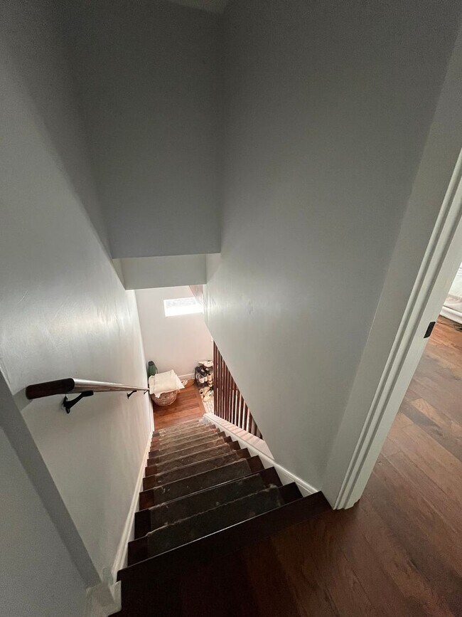 Building Photo - Lawrenceville 3 Bed, 2.5 Bath House with Parking for Lease July 1!