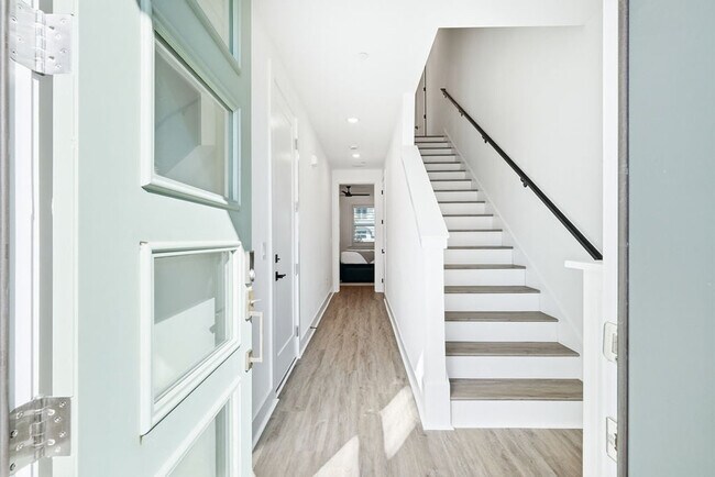 Building Photo - 38 Blue Eden Lp