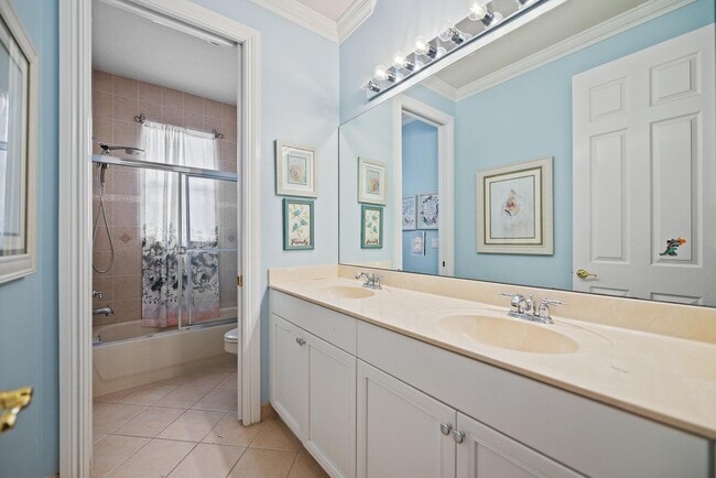 Building Photo - 8697 Cobblestone Point Cir