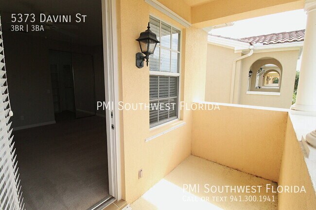 Building Photo - 5373 Davini St