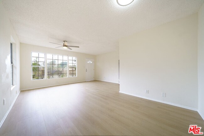 Building Photo - 38020 12th St E