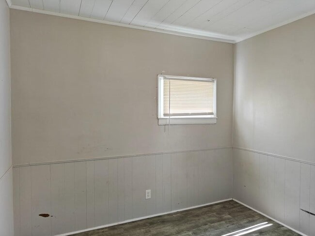 Building Photo - 5227 Devonshire Rd