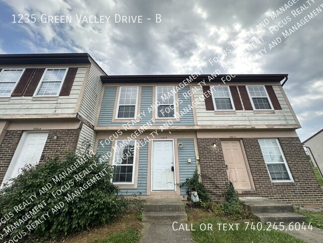 Primary Photo - 1235 Green Valley Dr
