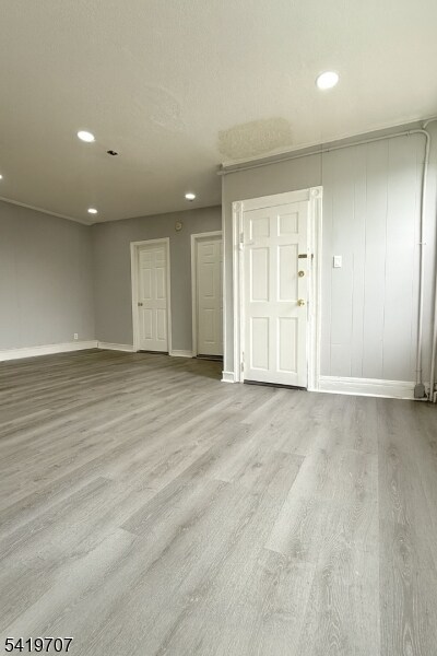 Building Photo - 500 Bond St