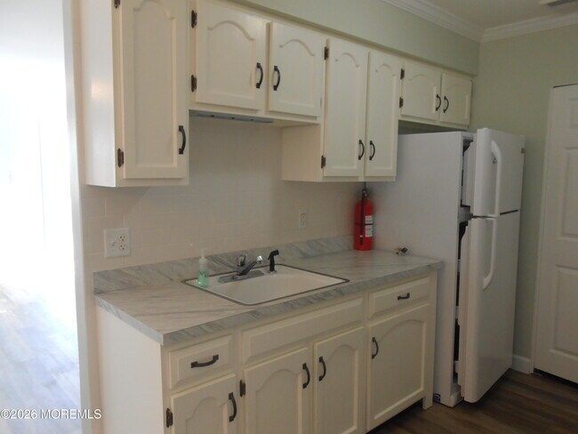 Building Photo - 39 Mediterranean Ct