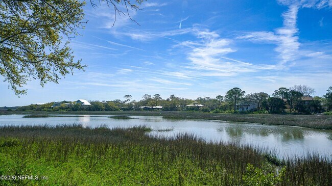 Building Photo - 1050 Bella Vista Blvd