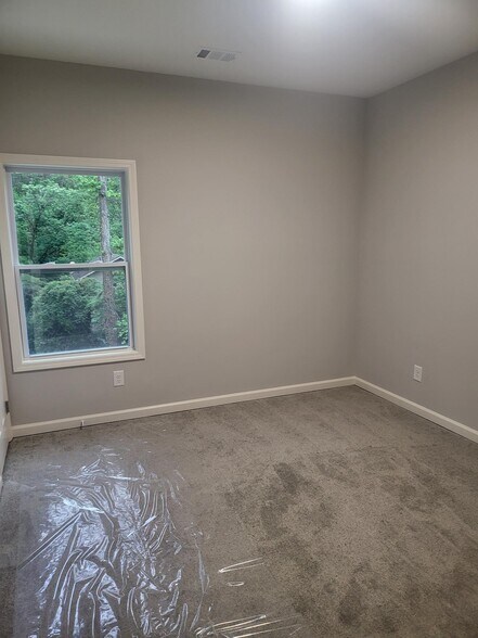 Building Photo - 48 Burnt Creek Ct SW