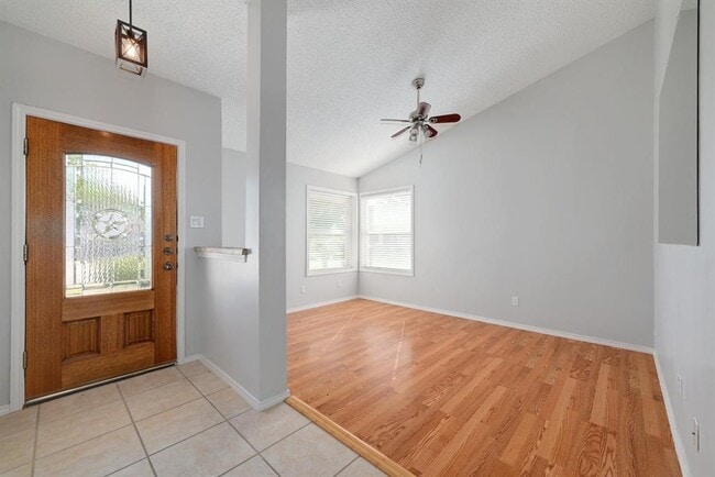 Building Photo - 3605 Palomar Ln