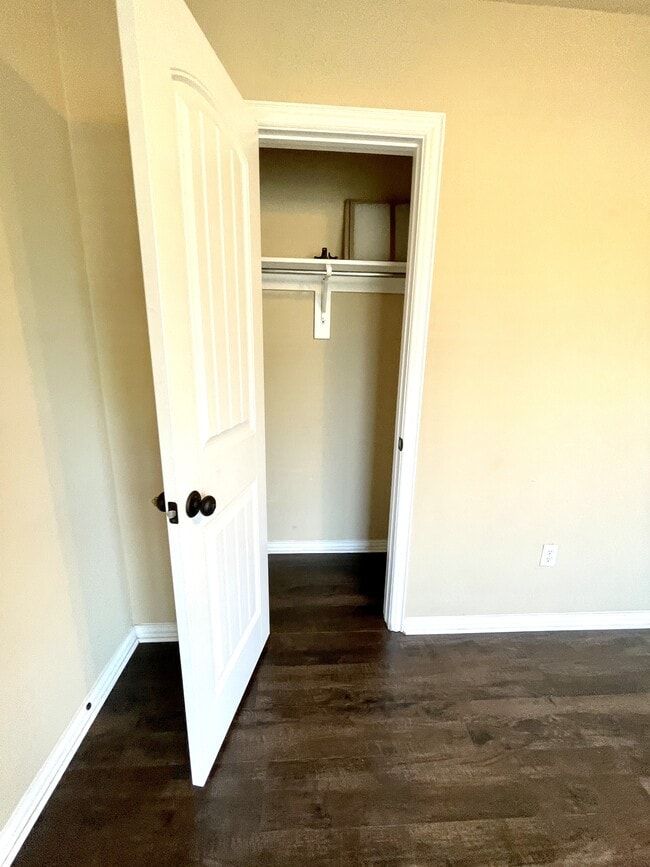 Building Photo - 4905 Rock Creek Rd