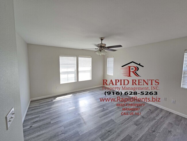 Building Photo - 4900 Trouville Ln