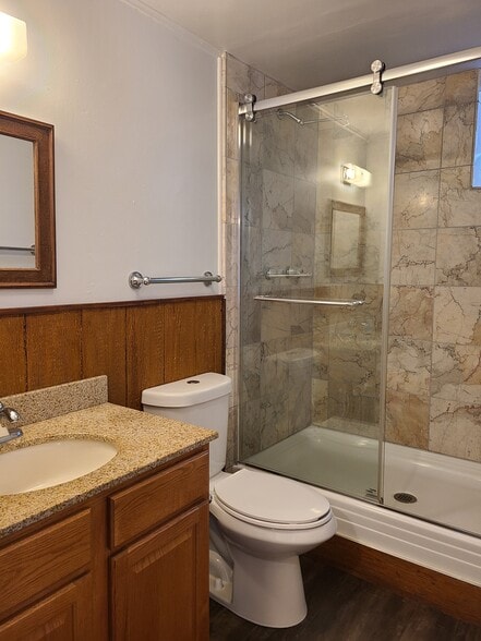 Building Photo - 1302 Colorado Blvd