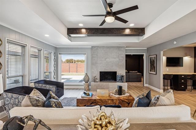 Building Photo - 2833 Meadowbrook Dr