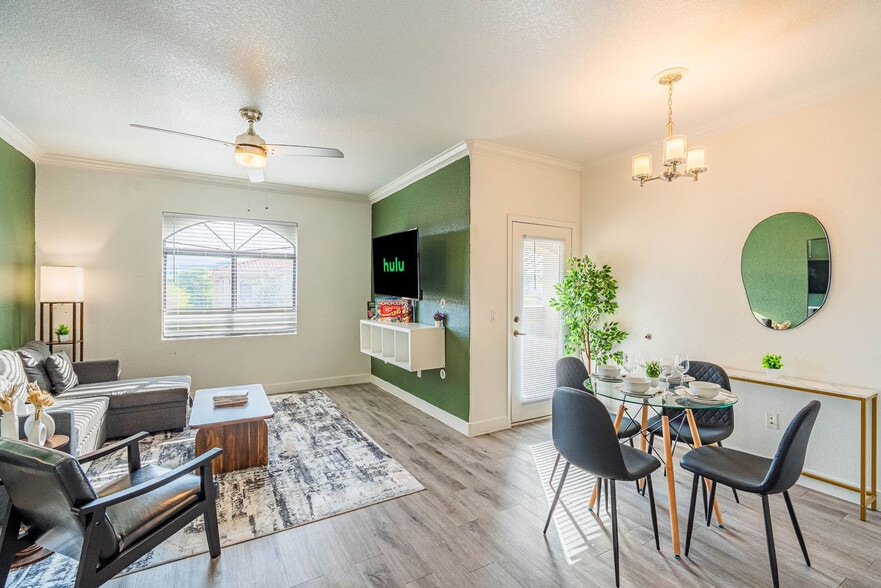 Building Photo - 2150 S 55th St