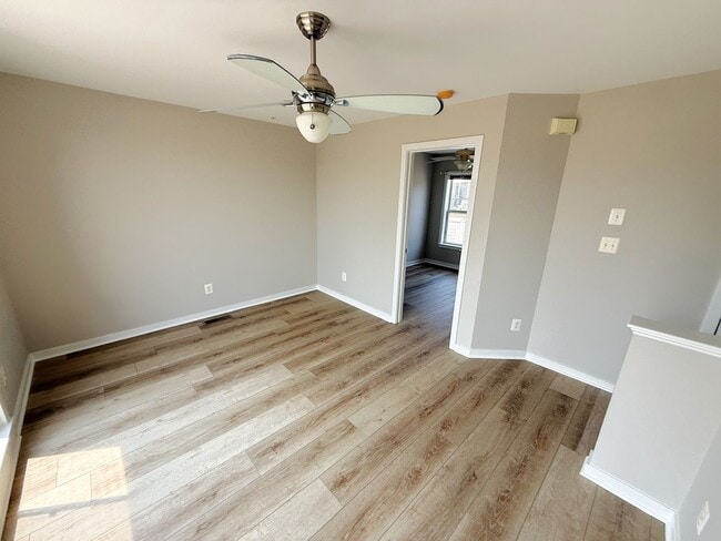 Building Photo - Large 3 Bedroom/3.5 Bath EYA home in the Brownstones at Wheaton!