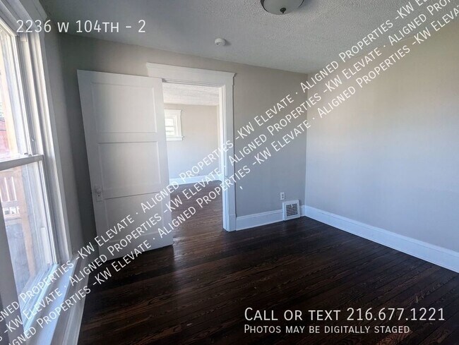 Building Photo - 2236 W 104th St