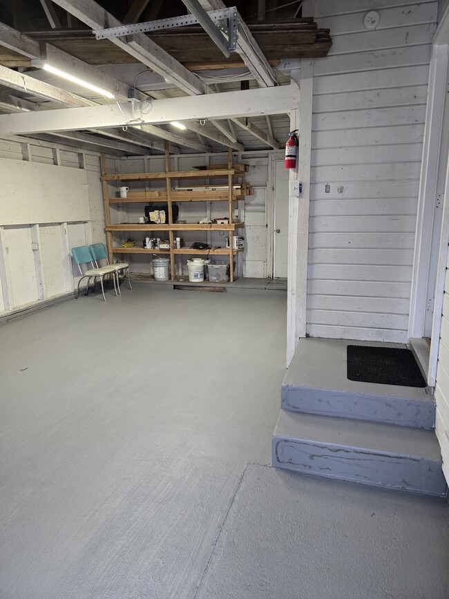 Building Photo - 1003 E Harrison Ave