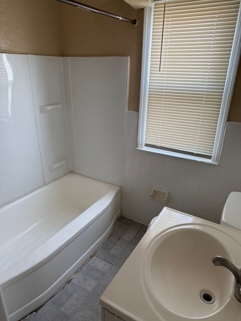 Building Photo - 17209 Whitcomb St