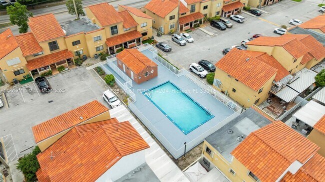 Building Photo - 2735 W 61st Pl