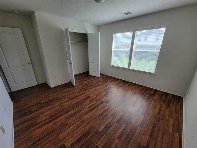 Building Photo - 2618 Skyview Cove Court