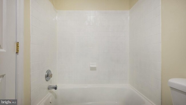 Building Photo - 1308 Worrall St