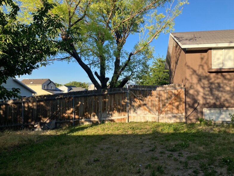 Building Photo - 4072 S 4650 W