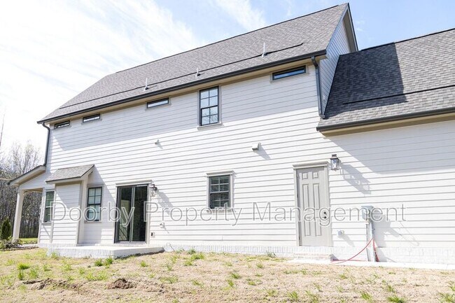 Building Photo - 6908 Roberta Ln