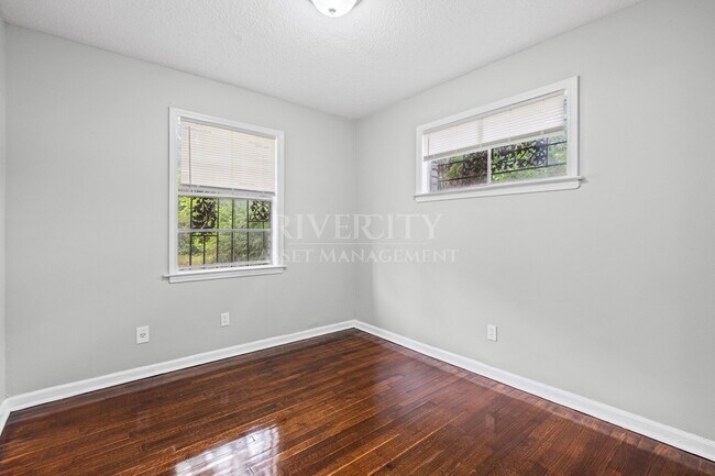 Building Photo - 4661 Berta Rd